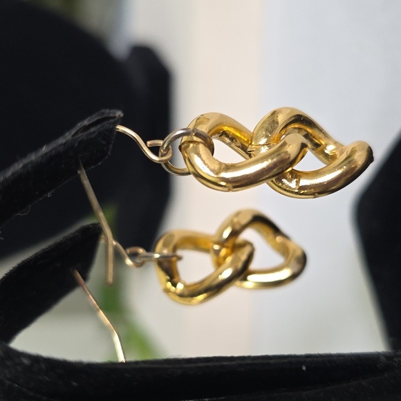 Vintage Chunky Multi Gold Chain Necklace and Earrings Set - Picture 6 of 11